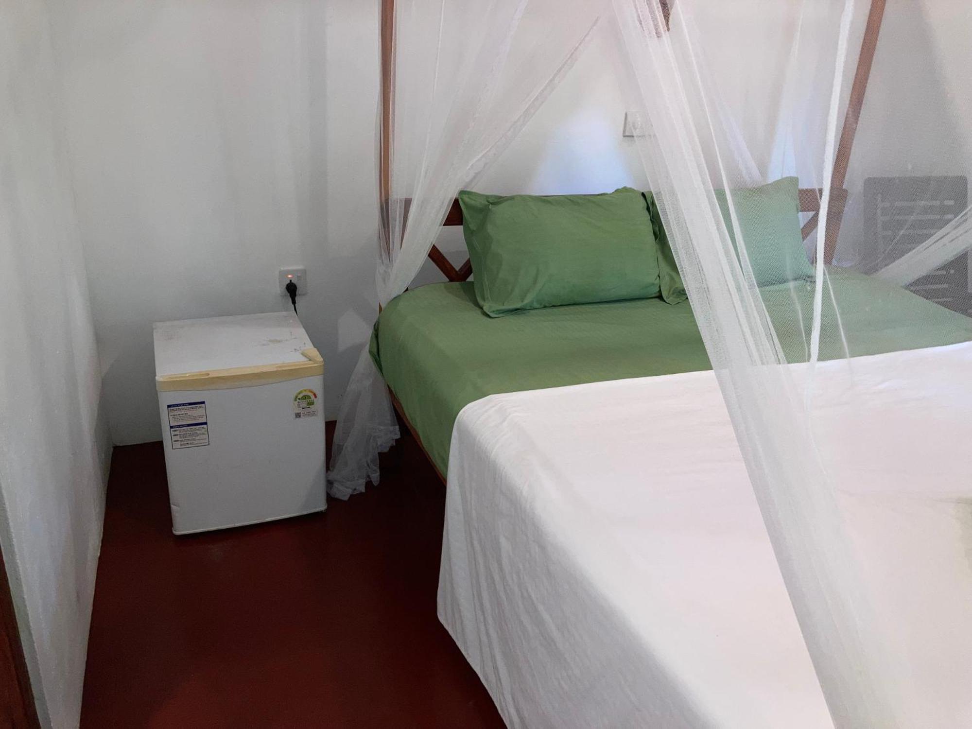 Flora And Fauna Mirissa Chambre photo